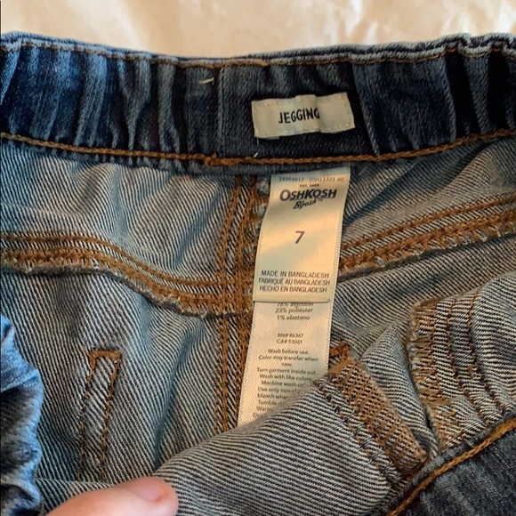 Girl medium/dark wash “Jegging” - Picture 2 of 4